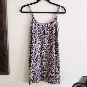 🌸 Urban outfitters floral dress🌸